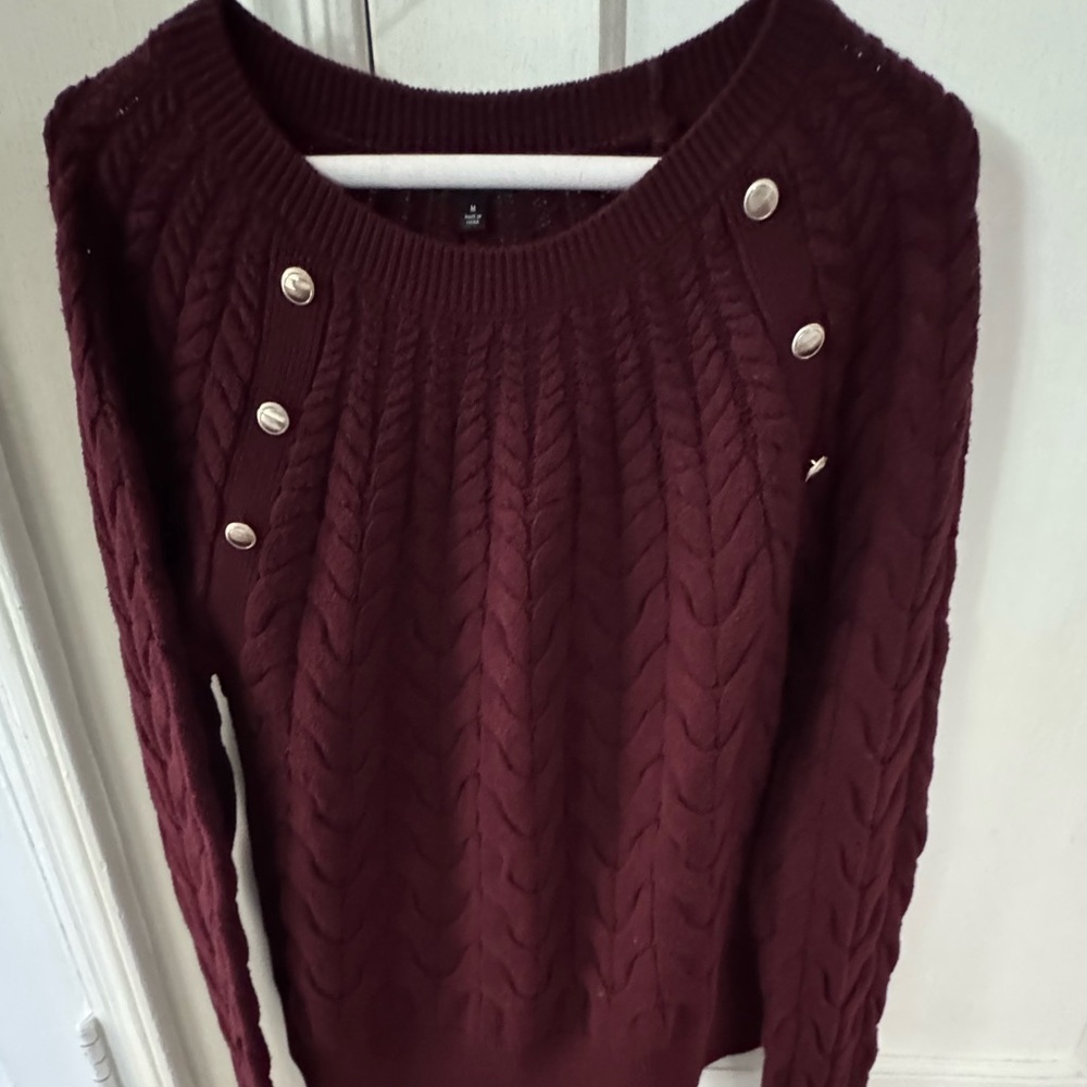 Talbots BUTTON RAGLAN CABLE KNIT SWEATER Maroon with gold accent buttons